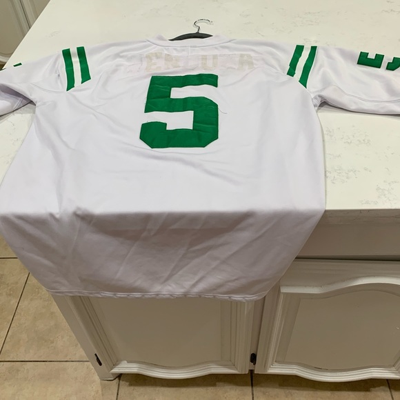 Notre Dame White Green XXL Jersey #5 PreOwned  some peeled off letters on back - Picture 10 of 10